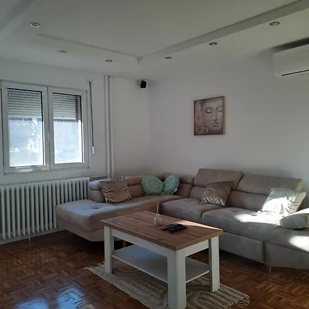 Shakespeare Limans Apartment Novi Sad