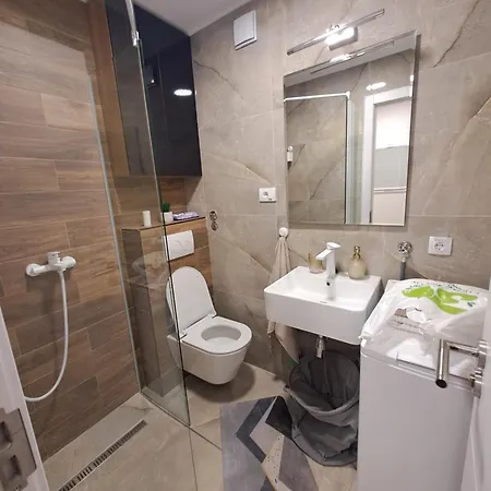 Shakespeare Limans Apartment Novi Sad